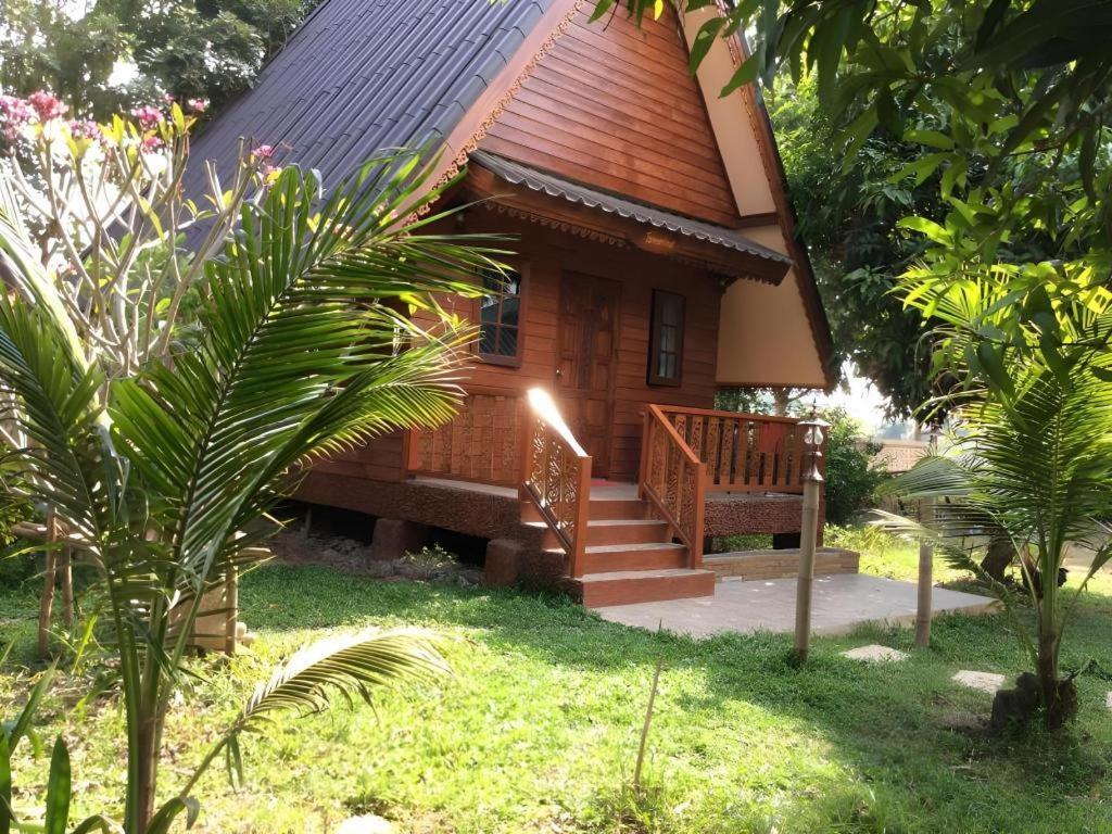 Himawari Restaurant And Cottage Ban Nong Hin  Экстерьер фото