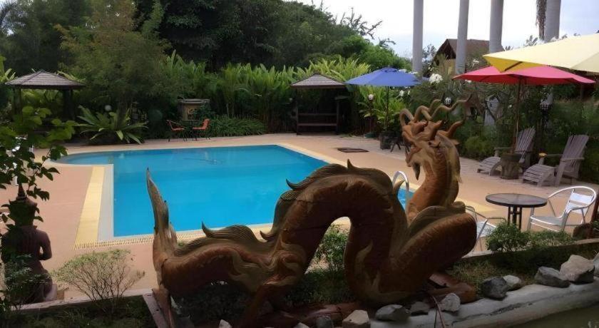 Himawari Restaurant And Cottage Ban Nong Hin  Экстерьер фото