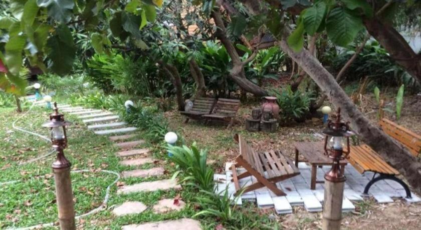 Himawari Restaurant And Cottage Ban Nong Hin  Экстерьер фото